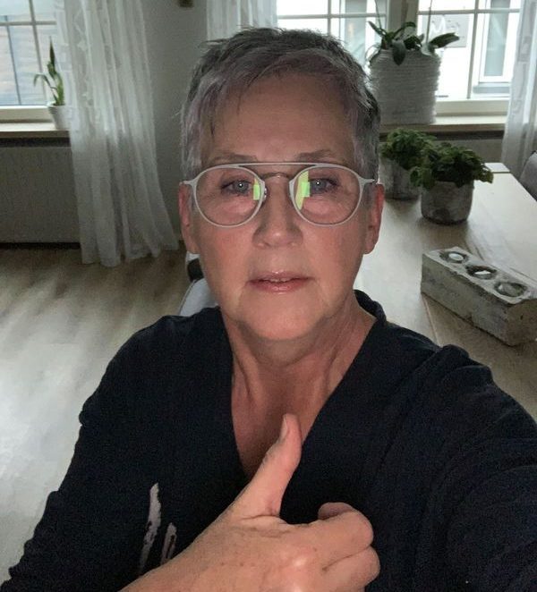 Foto bij artikel: AFSCHEID INEKE SUIJ - MODINE DAMESMODE