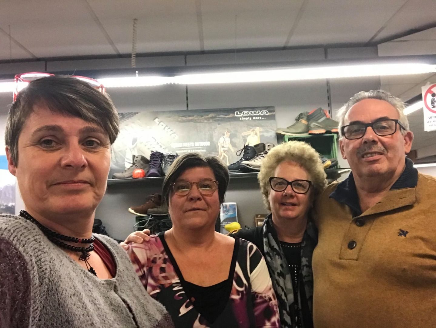 Foto bij artikel: TEAM HENK FENIJN PASSENDE SCHOENMODE