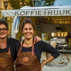 ANNECHIEN & CATELIJNE QUAAK – KOFFIETRUUK